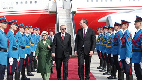 C­u­m­h­u­r­b­a­ş­k­a­n­ı­ ­E­r­d­o­ğ­a­n­ ­S­ı­r­b­i­s­t­a­n­­a­ ­g­e­l­d­i­